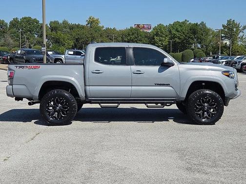 2020 Toyota Tacoma TRD Sport