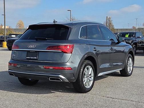 2022 Audi Q5 45 S line Premium