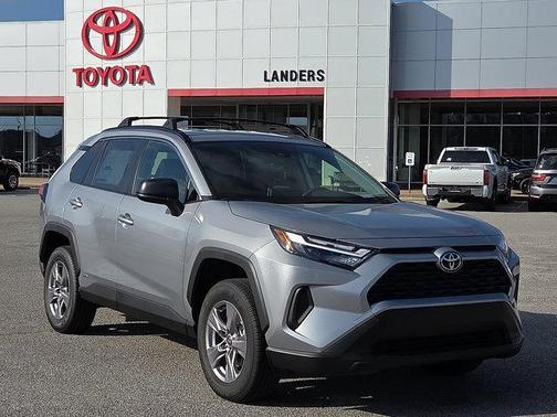 2025 Toyota RAV4 Hybrid LE