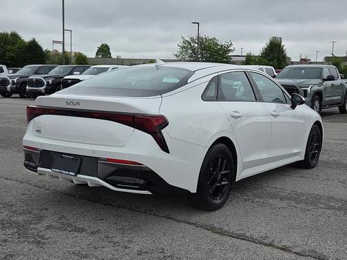 2025 Kia K5 LXS