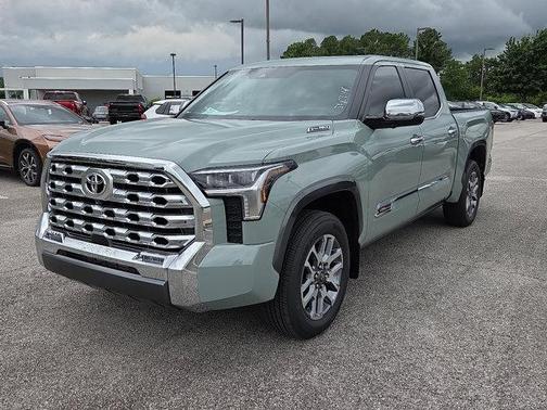 2025 Toyota Tundra Hybrid 1794 Edition