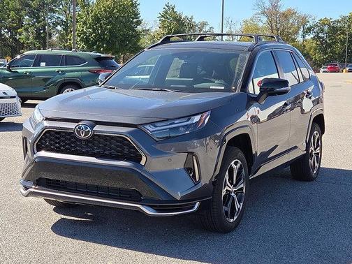 2025 Toyota RAV4 Hybrid SE