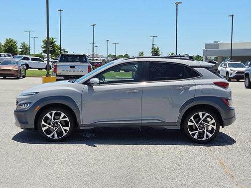 2022 Hyundai KONA Limited