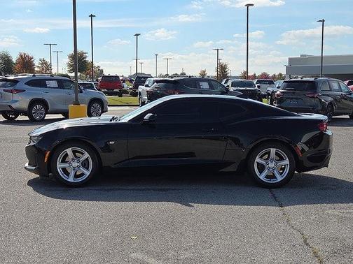 2022 Chevrolet Camaro 1LT