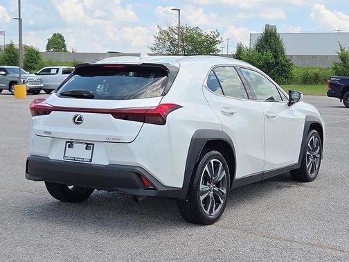 2022 Lexus UX 200 Base