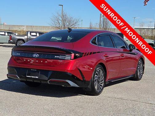 2024 Hyundai SONATA Hybrid Limited
