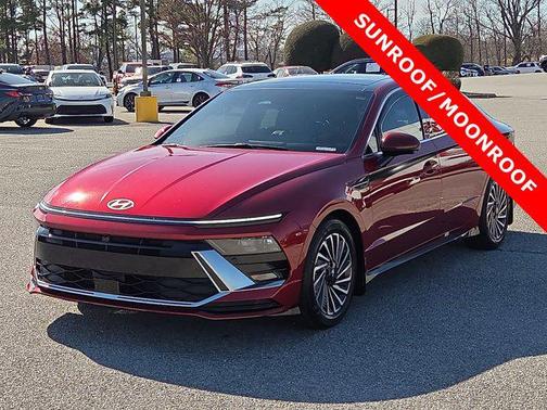 2024 Hyundai SONATA Hybrid Limited
