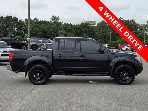 Magnetic Black Pearl 2019 Nissan Frontier SV