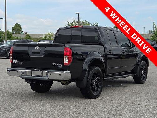 Magnetic Black Pearl 2019 Nissan Frontier SV