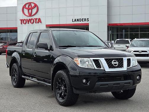 Magnetic Black Pearl 2019 Nissan Frontier SV