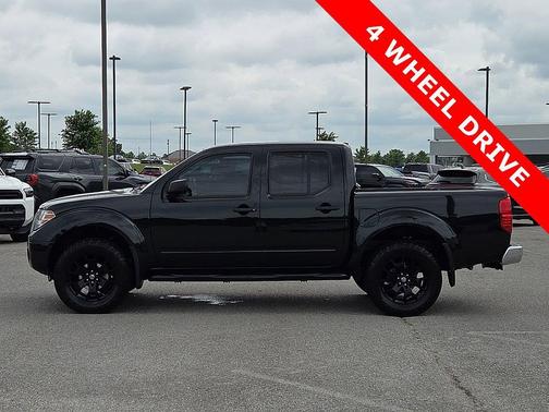 Magnetic Black Pearl 2019 Nissan Frontier SV