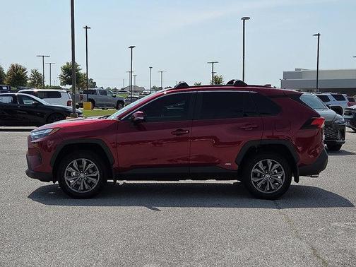 2024 Toyota RAV4 Hybrid XLE Premium