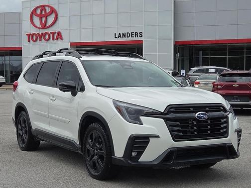Crystal White Pearl 2023 Subaru Ascent Onyx Edition Limited 7-Passenger