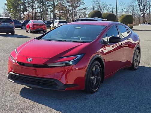 2024 Toyota Prius LE
