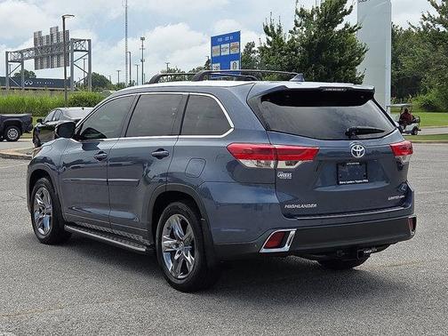 2019 Toyota Highlander Limited Platinum