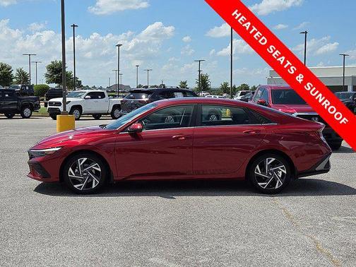 2024 Hyundai ELANTRA Limited