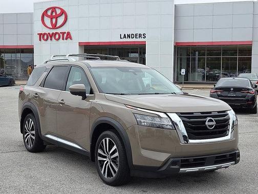 2024 Nissan Pathfinder Platinum 4WD