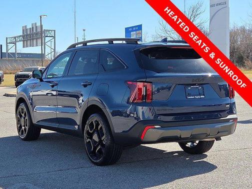 2025 Kia Sorento EX
