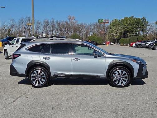 2024 Subaru Outback Touring XT