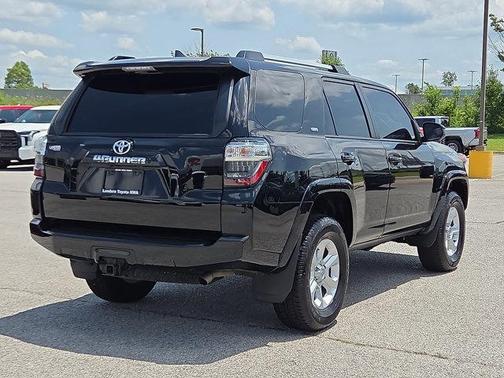 2024 Toyota 4Runner SR5