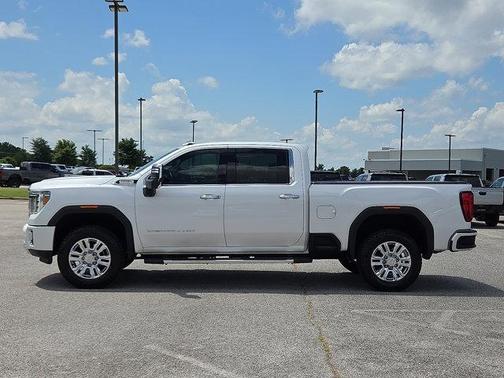 2021 GMC Sierra 2500 Denali