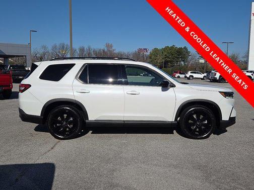 2025 Honda Pilot Black Edition