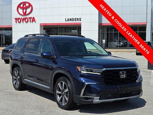2023 Honda Pilot AWD Elite