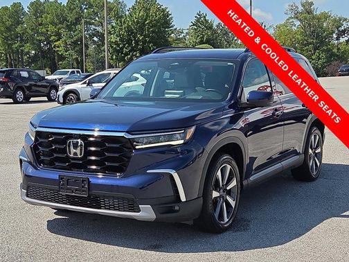 2023 Honda Pilot AWD Elite