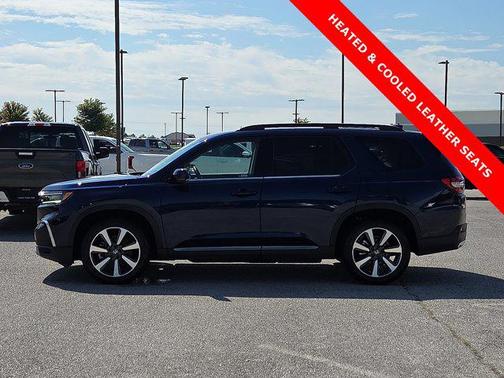 2023 Honda Pilot AWD Elite
