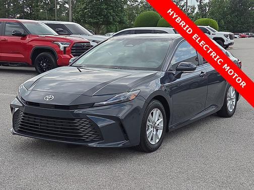 Underground 2025 Toyota Camry LE