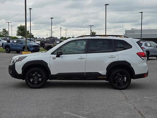 Crystal White Pearl 2023 Subaru Forester Wilderness