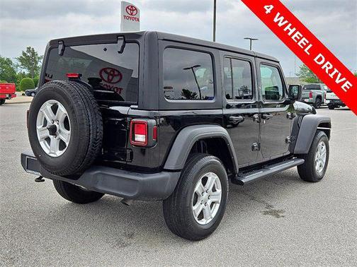 2022 Jeep Wrangler Unlimited Sport