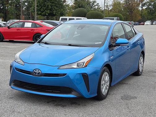 2020 Toyota Prius LE