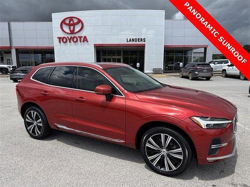 2022 Volvo XC60 B5 Inscription