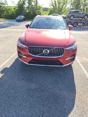 2022 Volvo XC60 B5 Inscription
