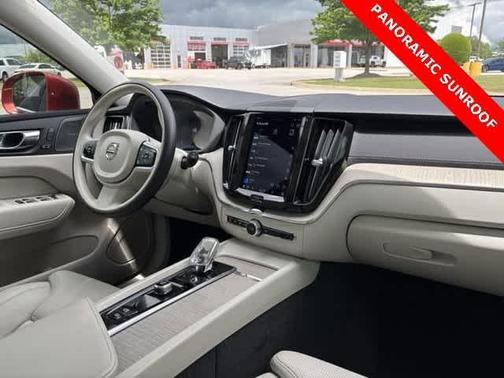 2022 Volvo XC60 B5 Inscription