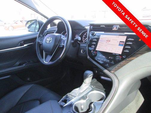 2019 Toyota Camry XLE