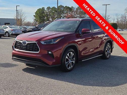 2024 Toyota Highlander Hybrid XLE