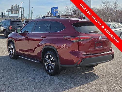 2024 Toyota Highlander Hybrid XLE