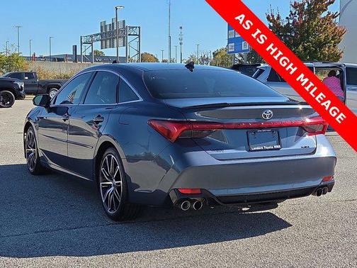 2019 Toyota Avalon XSE