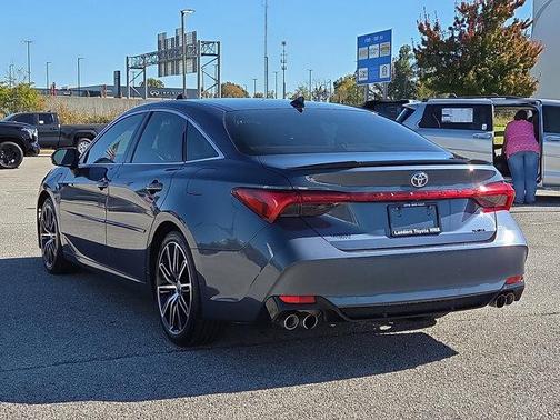 2019 Toyota Avalon XSE