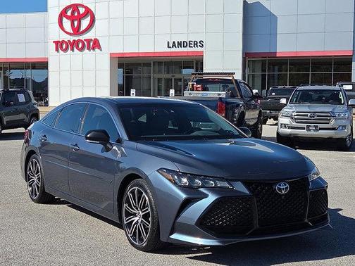 2019 Toyota Avalon XSE