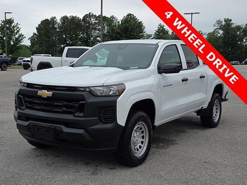 2024 Chevrolet Colorado WT