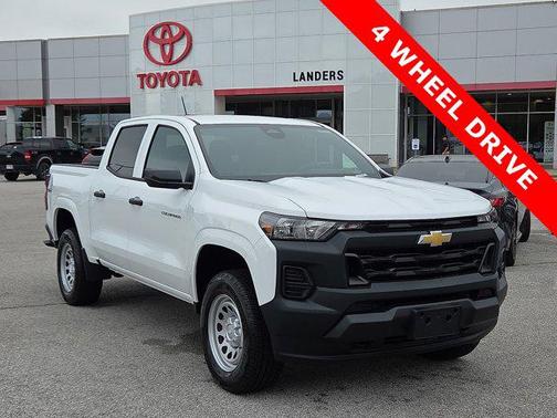 2024 Chevrolet Colorado WT