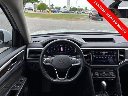 2022 Volkswagen Atlas 3.6L SE w/Technology