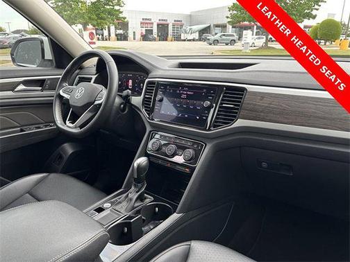 2022 Volkswagen Atlas 3.6L SE w/Technology