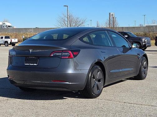 2023 Tesla Model 3 Standard Range