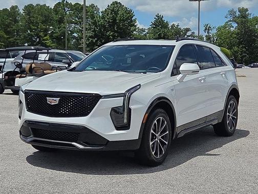 2024 Cadillac XT4 Sport