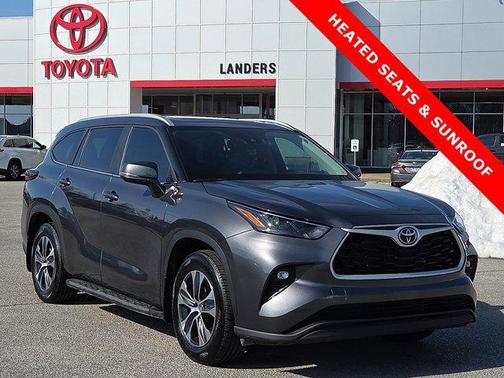 2025 Toyota Highlander XLE