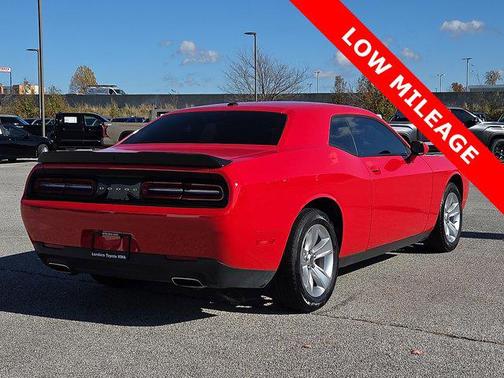 2023 Dodge Challenger SXT